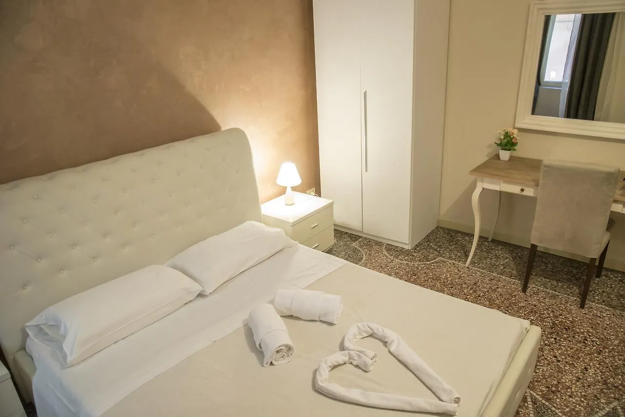 Baldassini Suites Rome 2*,