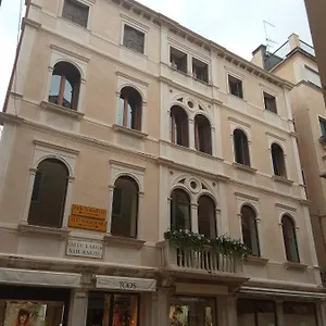 Ca' Pedrocchi 2* Venetië