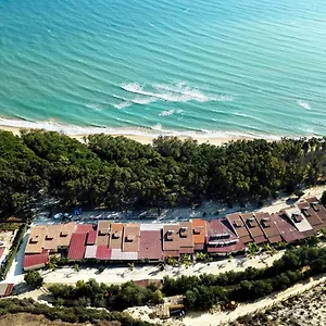 *** Tatil parkı Eraclea Minoa Village İtalya