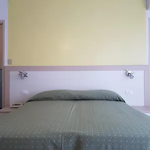 hotel-mignon.hotelitalianriviera.com/