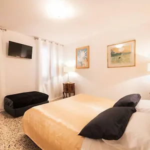 Andrea Flat 1st Floor Italia