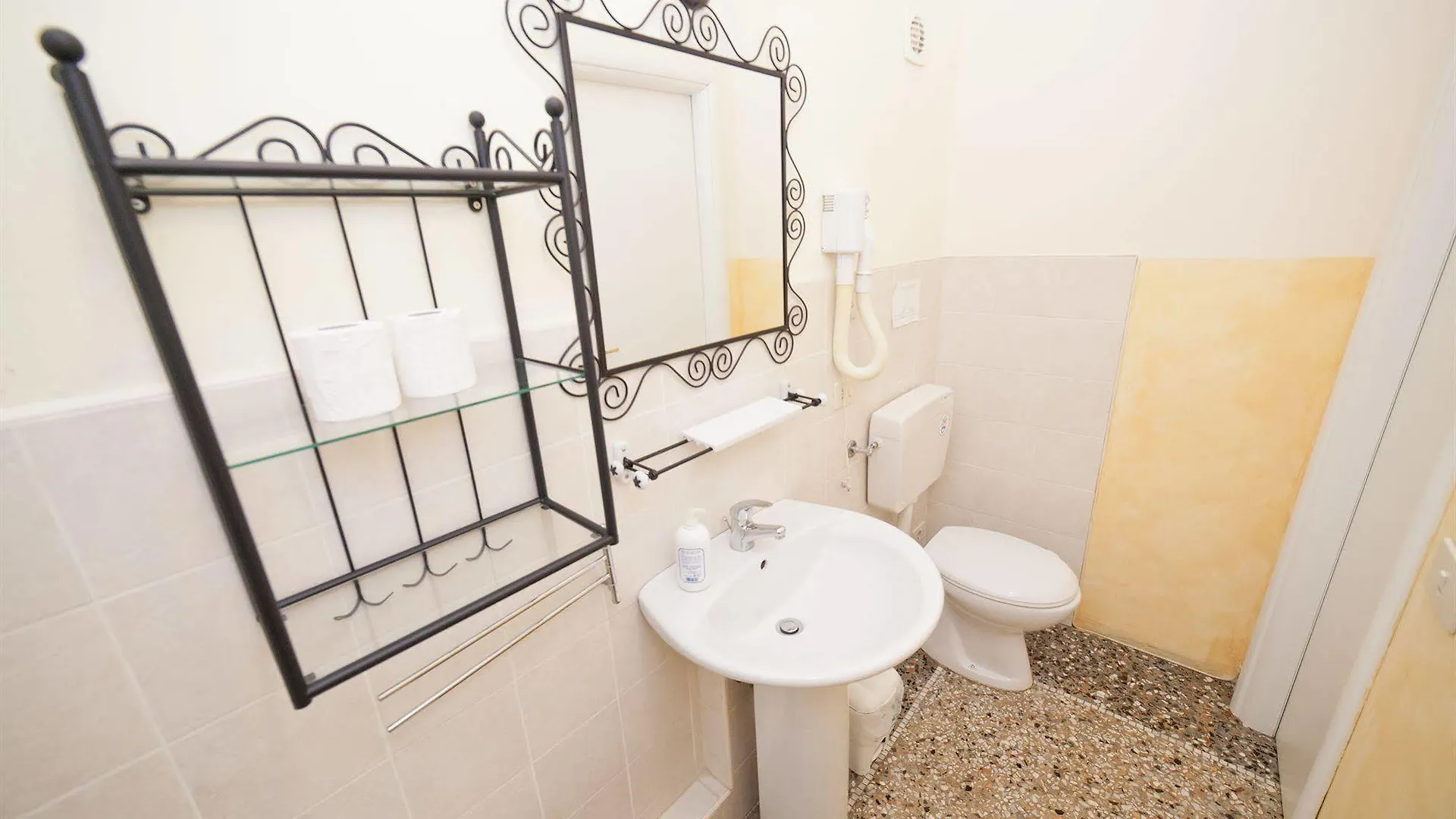 Gasthof Baldassini Suites Rom