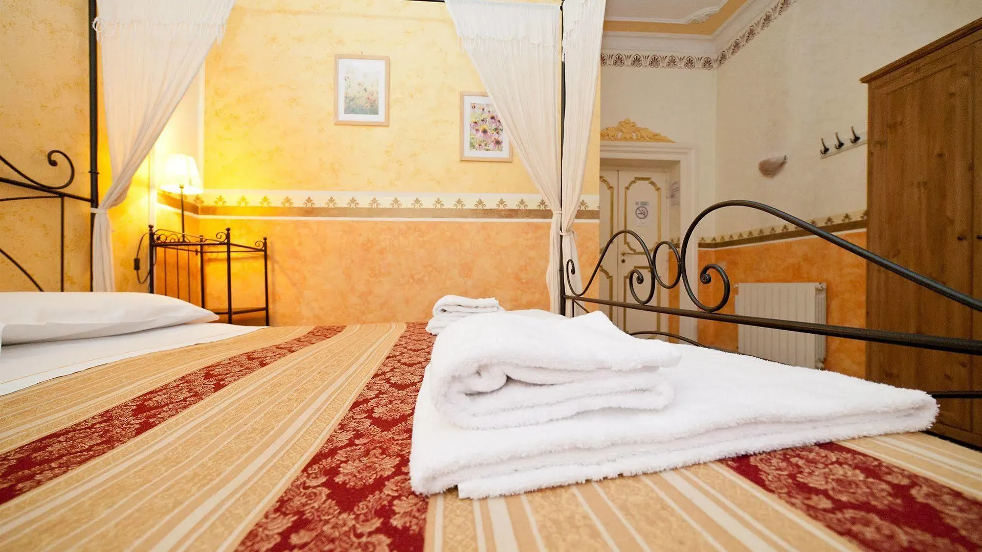 Baldassini Suites Rom 2*,  Italien